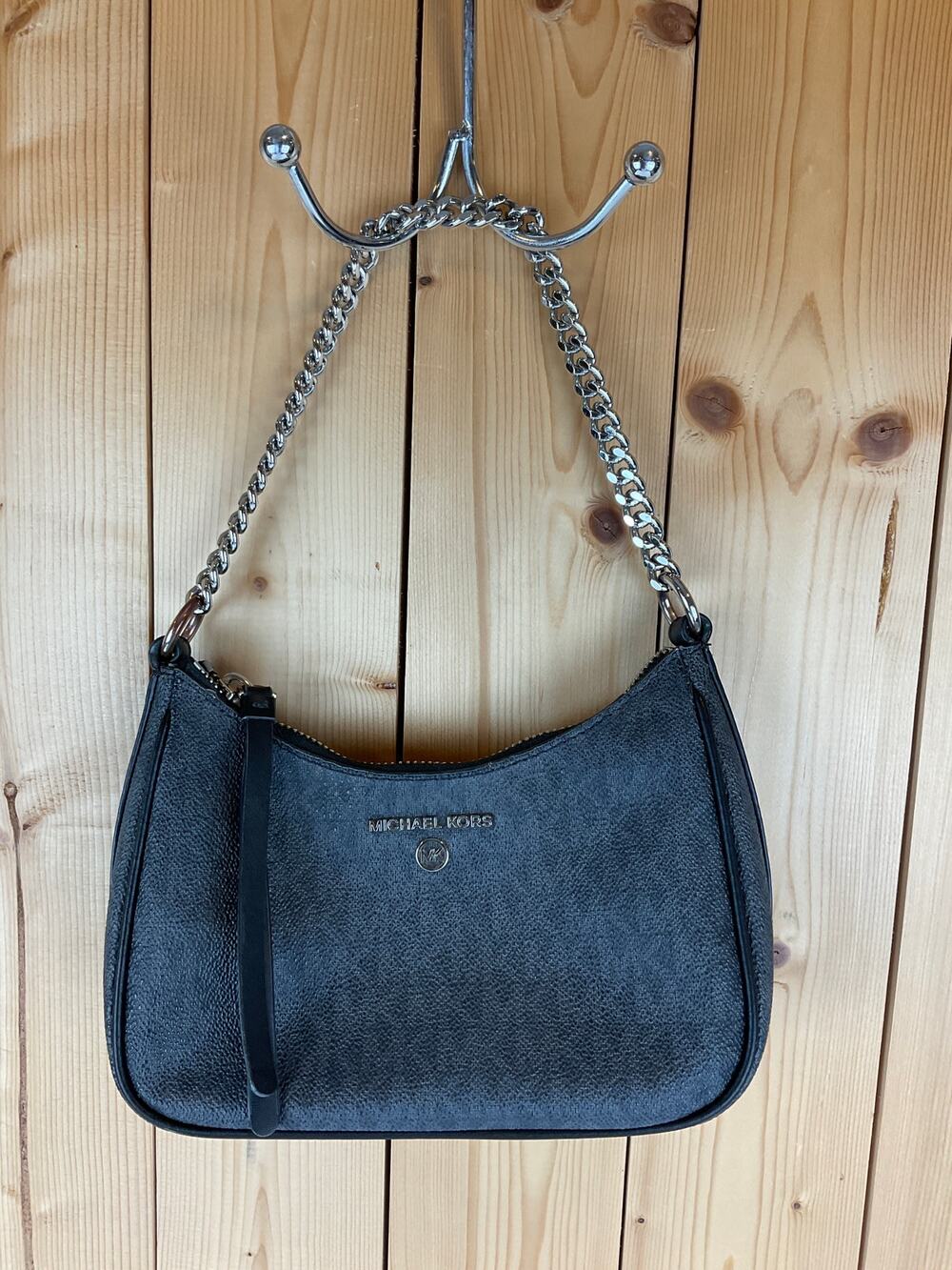 Pre-Owned Michael Kors Jet Set Charm Small Logo Pochette- Black